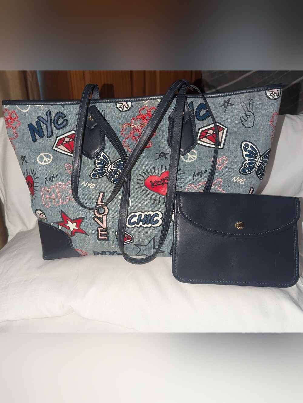 Michael Kors Large Eva Graphic Patchwork Denim Tote Bag with Pouch - Picture 1 of 16